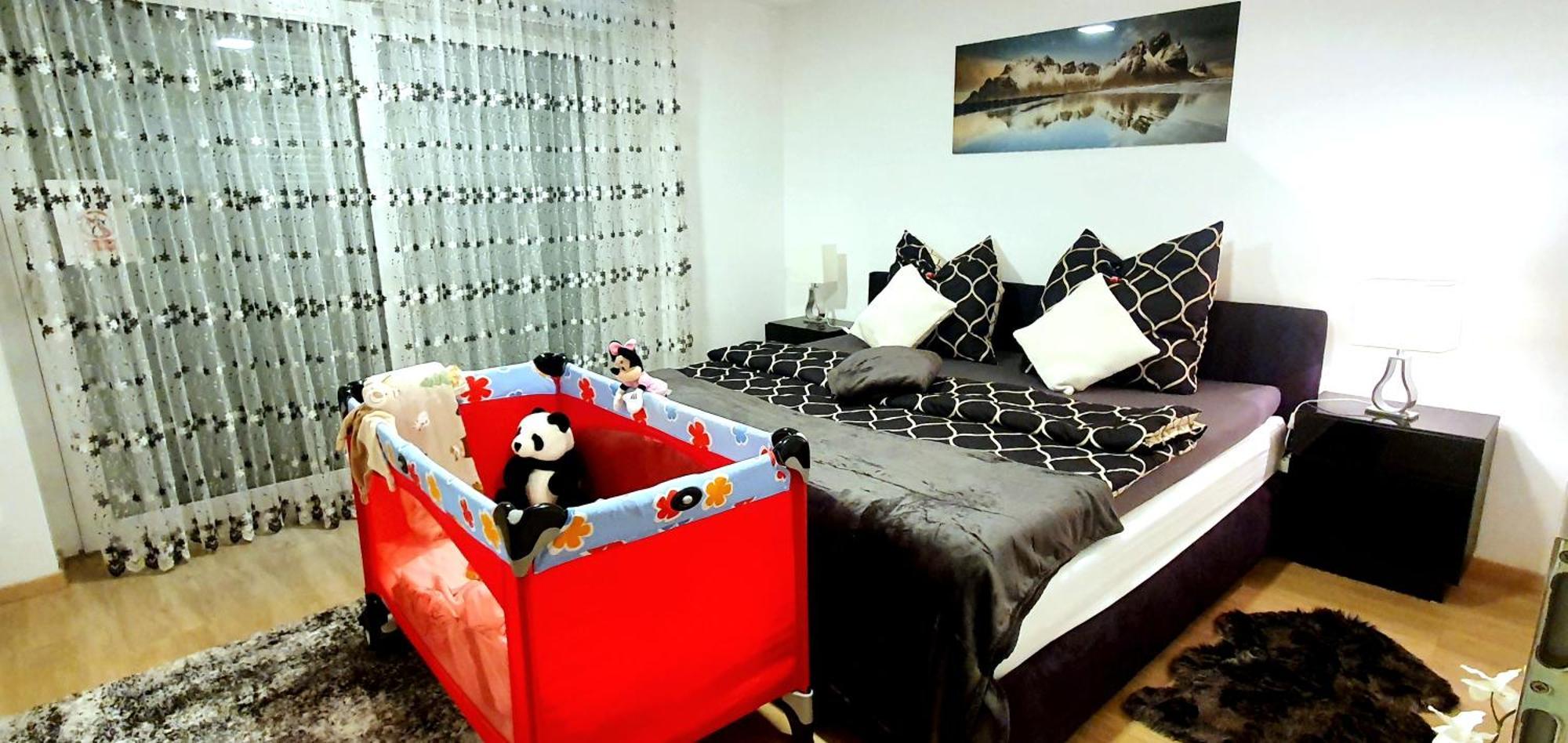 3-Zimmer- Wohnung In Traun, Naehe Linz Und Wels Habitación foto